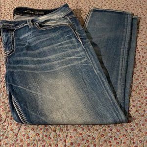 Miss Me jeans Like New 32x29 skinny easy fit